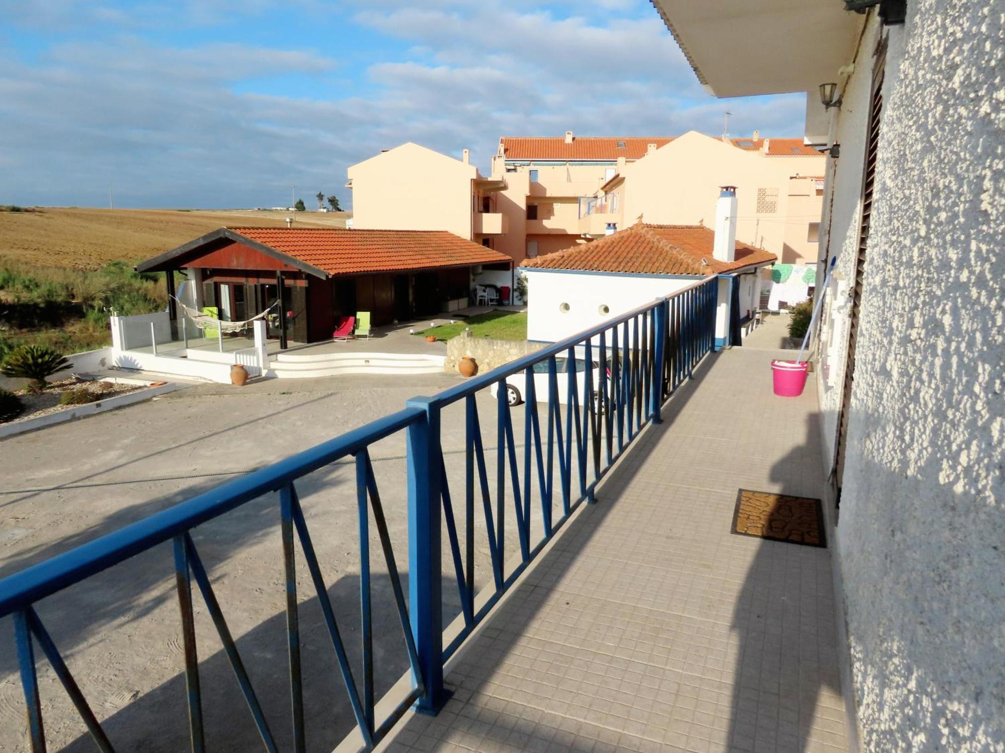 Casa Do Portao Azul - Dourada Lägenhet Atouguia Da Baleia Exteriör bild